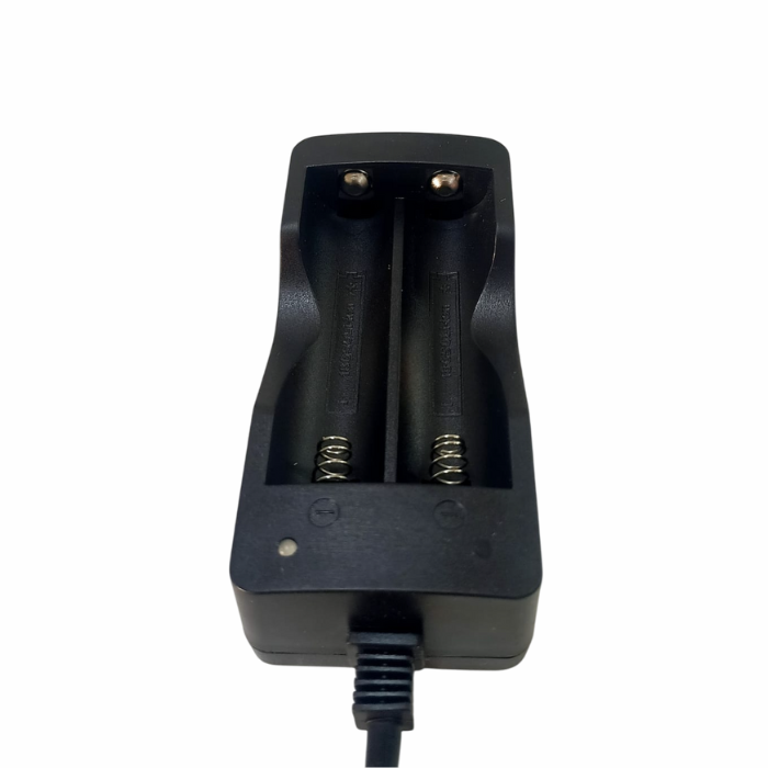 3.6/3.7V Dual 18650 Lithium Battery Charger β Dual-slot charger for fast 18650 charging. -Battery Charger -Robocraze