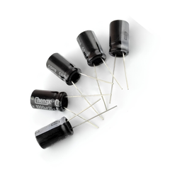 1000uF 25V Electrolytic Capacitor – Through Hole DIP -Basic Components -Robocraze