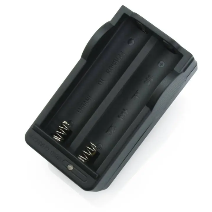 3.6/3.7V Dual 18650 Rechargeable Lithium Battery Charger - Robocraze