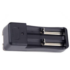 
Universal Dual Slot 3.7V Li-ion Battery Charger for 18650 Batteries
