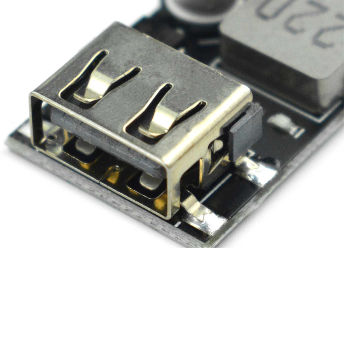 DFRobot DC to DC USB Fast Charging Module 6~32V to 5V/3A -Robocraze
