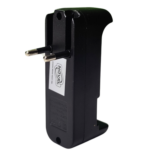 NOVEL Li-ion Single Battery Charger Plug in Type -Batteries & Power Supply -Battery Chargers -Robocraze
