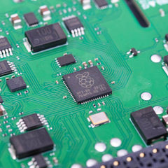 Raspberry Pi Build HAT – LEGO Technic motors & sensors integration for Raspberry Pi -Robocraze