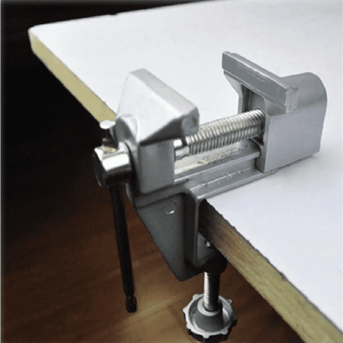 Small Bench Vice Clamp for PCB-Robocraze